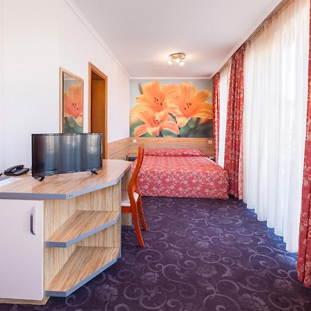 Hotel Opera Burgas City Zimmer foto