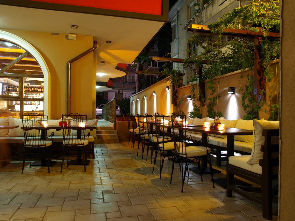 Hotel Opera Burgas City Exterior foto